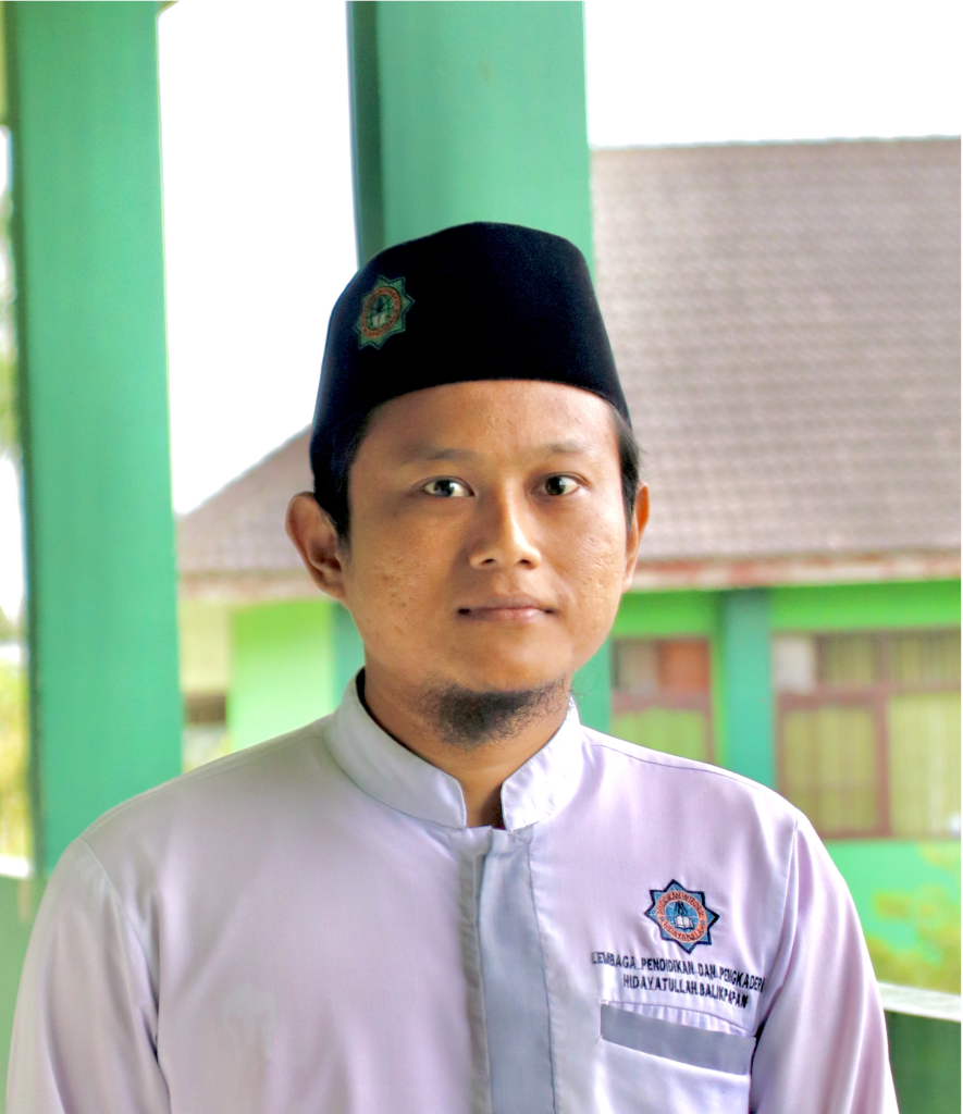 Impron Wahyu P, S.H, S.Pd